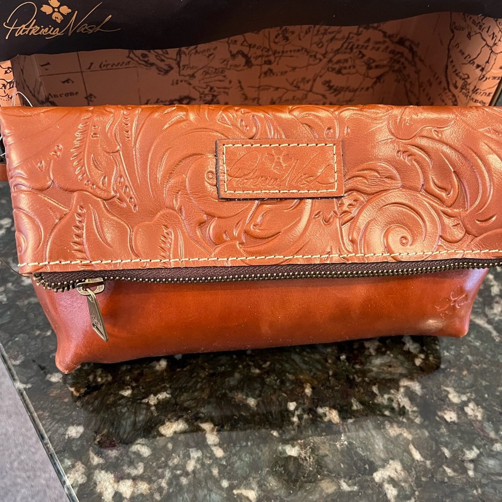Patricia Nash wristlet